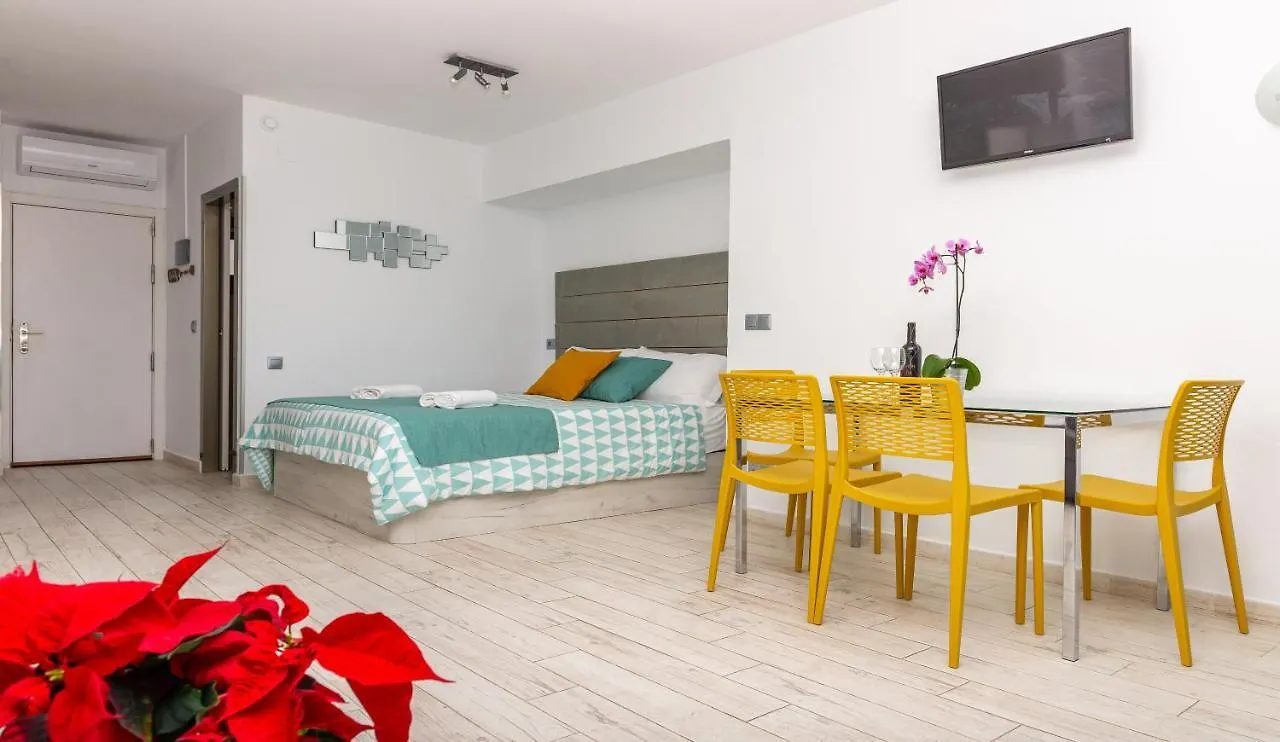 Beachfront Apartment With Sea Views Aloha Playa Benalmadena Spain