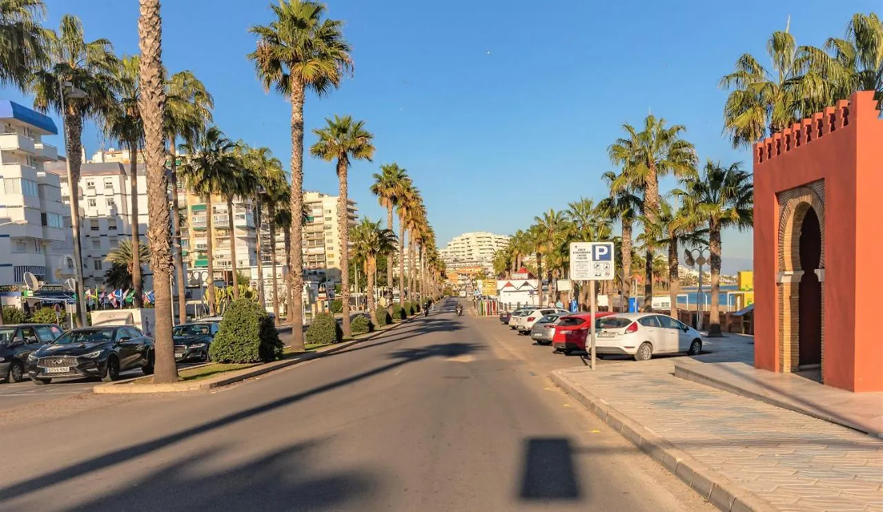 Beachfront Apartment With Sea Views Aloha Playa Benalmadena 0*,